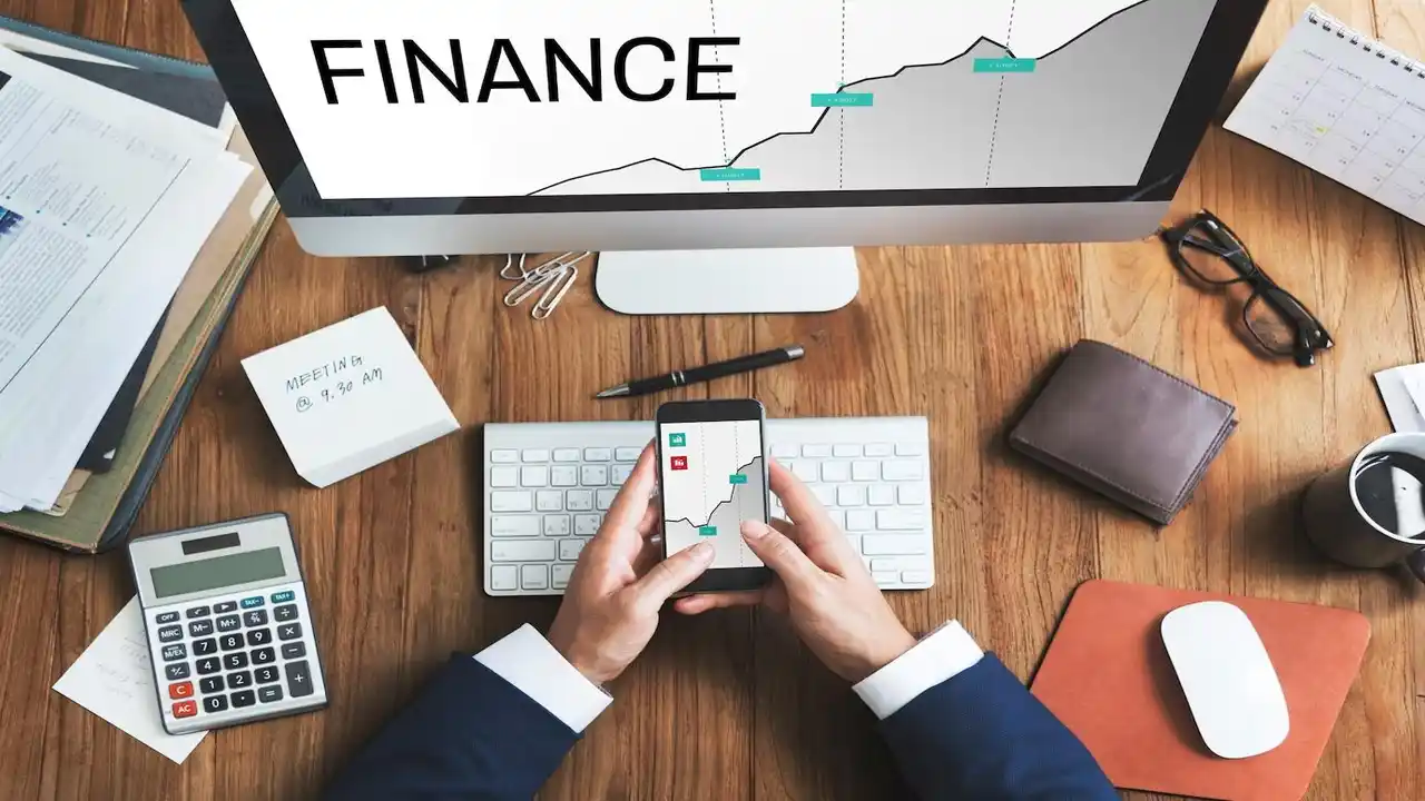 Objectives of Finance Manager-What are the Objectives of Finance Manager-What are Finance Manager Objectives